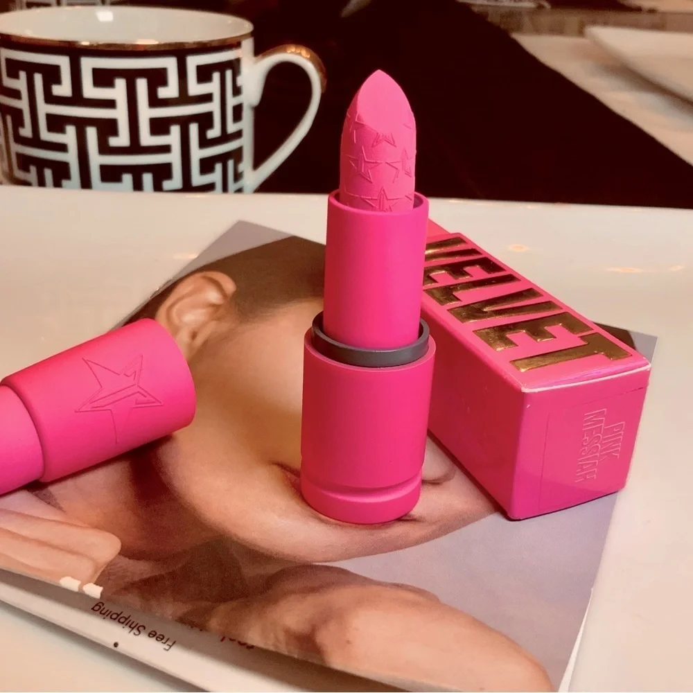 Jeffree Star Velvet Trap Pink Messiah- BNIB - Picture 1 of 3